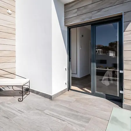 Irisa Villa *